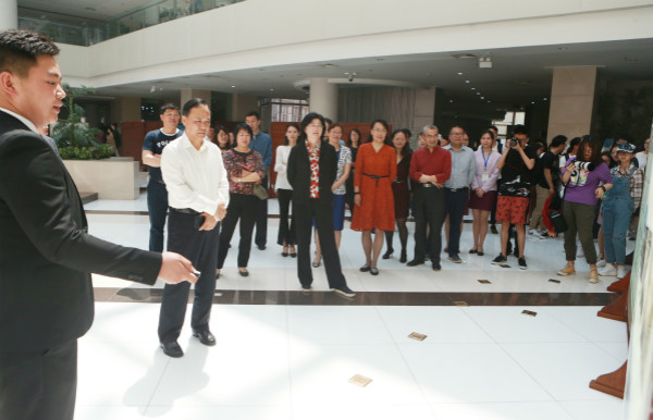 澳門漁人碼頭
研究生参与“纪念马克思诞辰200周年主题图文展”服务工作