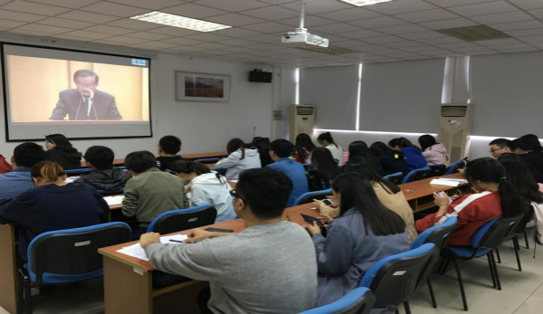 澳門漁人碼頭
组织师生收看2018年全国科学道德与学风建设宣讲直播